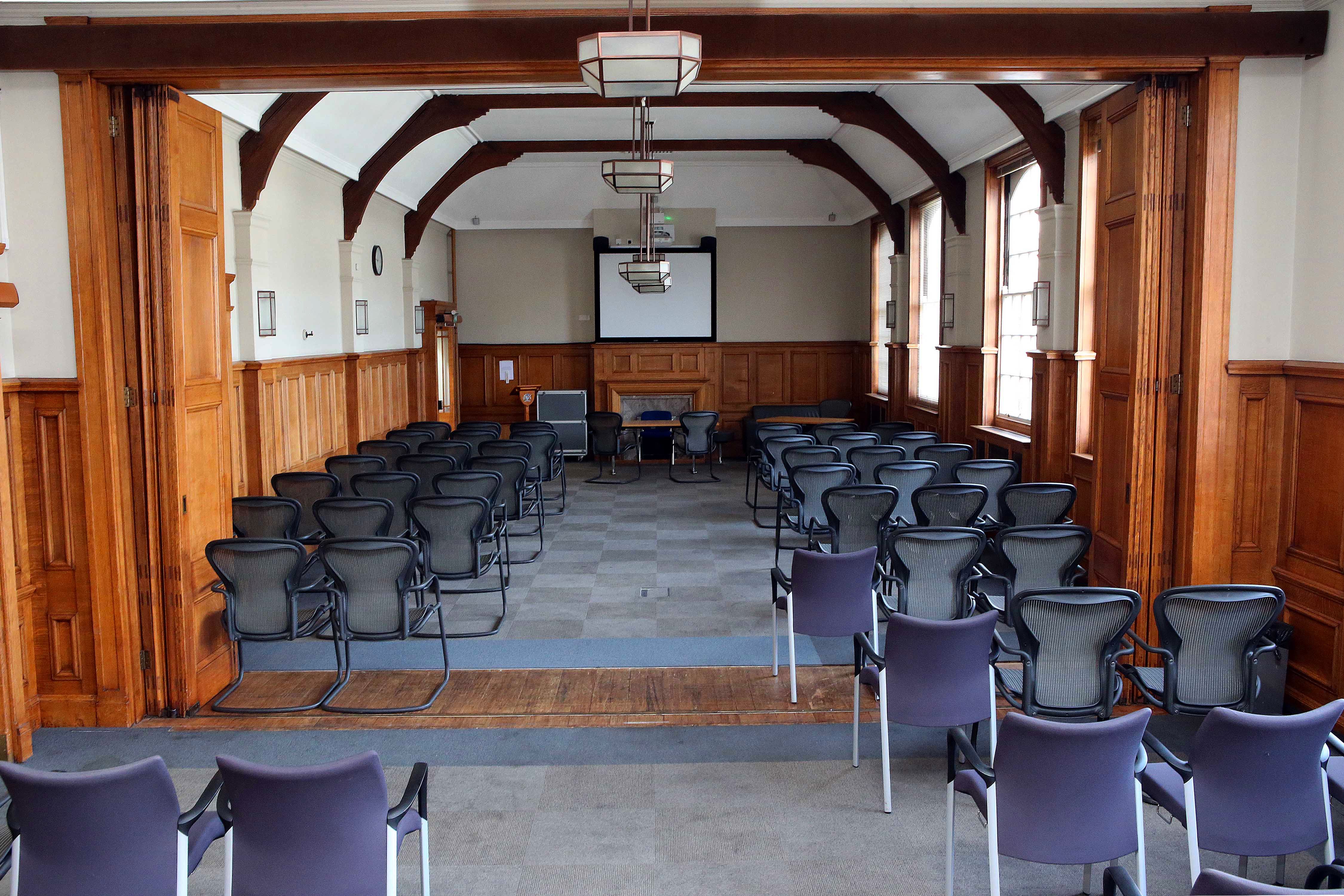 Committee Room 3 Hendon Town Hall