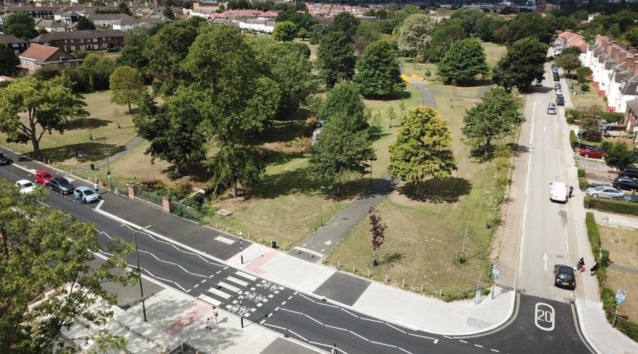 A zebra crossing and cycle path was installed on Montrose Avenue to improve access between Montrose Playing Fields and Silkstream Park as part of Barnet Council’s £5million regeneration of the two parks.